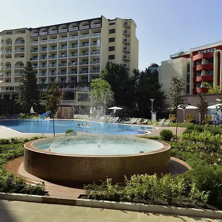 Admiral Plaza Private Slăntjev Brjag