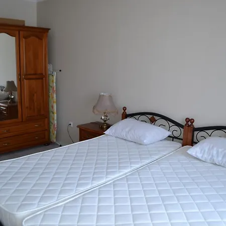 Admiral Plaza Private Slăntjev Brjag