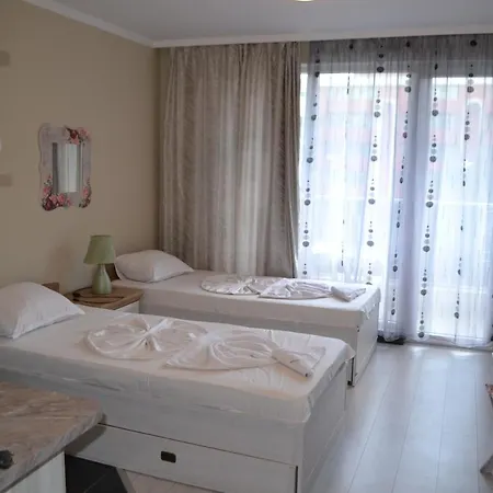 Admiral Plaza Private Apartment